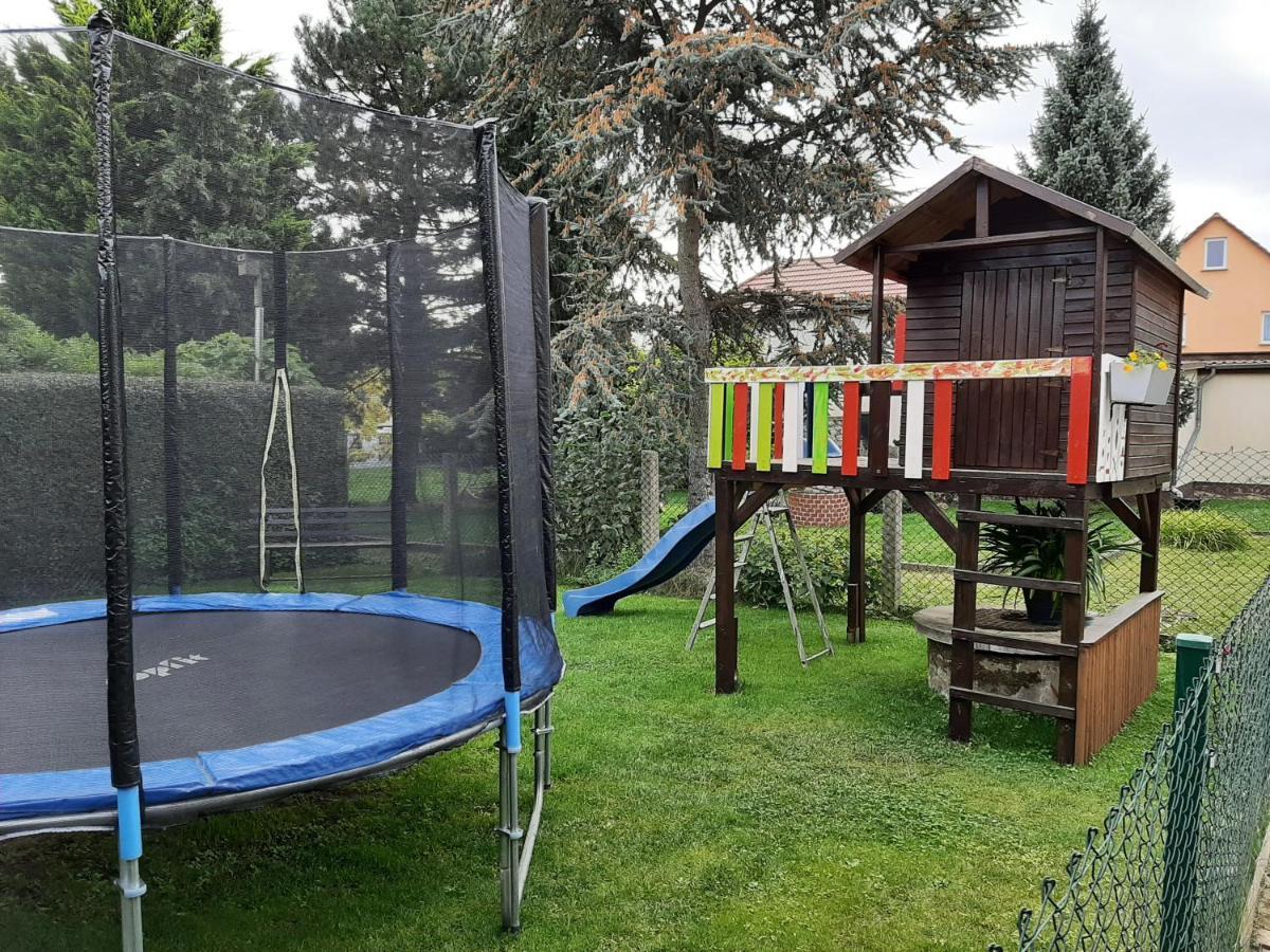 Ferienwohnung Am Park Pegau Экстерьер фото